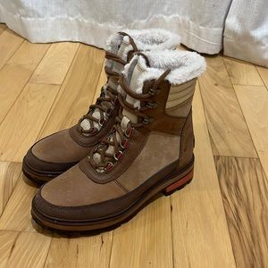 Sorel Lennox hiker size 8.5